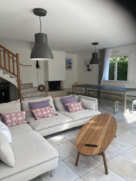 Holiday home Maison Spacieuse A Proximite Des Plages De